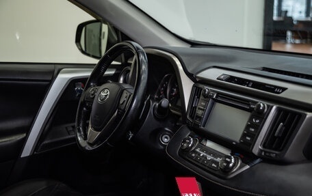 Toyota RAV4, 2014 год, 1 780 000 рублей, 17 фотография