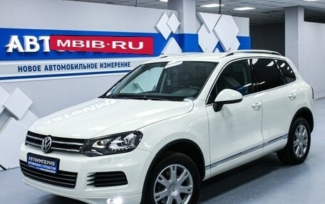 Volkswagen Touareg III, 2011 год, 2 053 000 рублей, 3 фотография