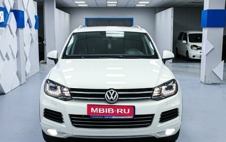 Volkswagen Touareg III, 2011 год, 2 053 000 рублей, 6 фотография