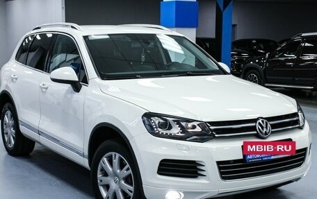 Volkswagen Touareg III, 2011 год, 2 053 000 рублей, 7 фотография