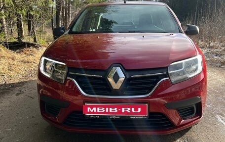 Renault Logan II, 2019 год, 1 215 000 рублей, 2 фотография