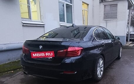 BMW 5 серия, 2014 год, 1 950 000 рублей, 2 фотография