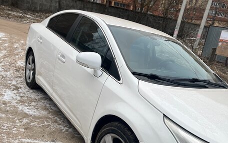 Toyota Avensis III рестайлинг, 2010 год, 1 070 000 рублей, 3 фотография