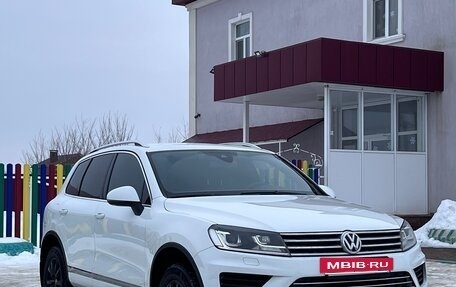 Volkswagen Touareg III, 2015 год, 3 650 000 рублей, 4 фотография