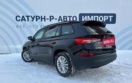 Skoda Kodiaq I, 2025 год, 4 990 000 рублей, 6 фотография