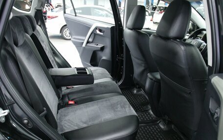 Toyota RAV4, 2013 год, 2 048 000 рублей, 20 фотография