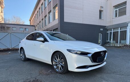 Mazda 3, 2021 год, 1 900 000 рублей, 1 фотография