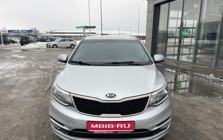 KIA Rio III рестайлинг, 2015 год, 730 000 рублей, 1 фотография