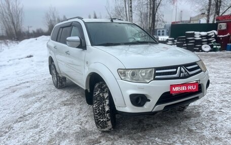 Mitsubishi Pajero Sport II рестайлинг, 2013 год, 1 549 000 рублей, 9 фотография