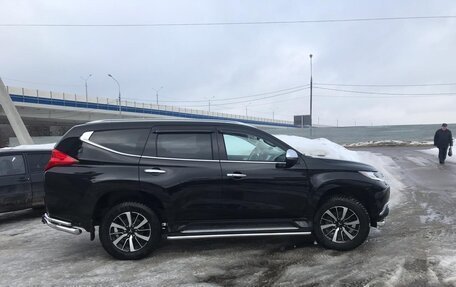 Mitsubishi Pajero Sport III рестайлинг, 2018 год, 4 299 999 рублей, 2 фотография