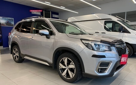 Subaru Forester, 2018 год, 3 380 000 рублей, 6 фотография