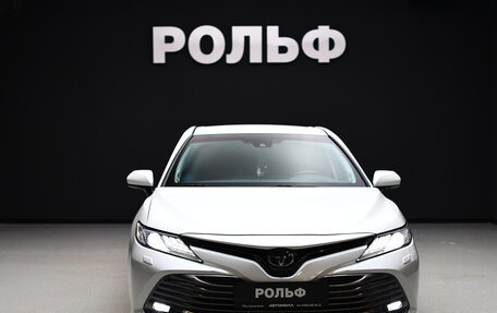 Toyota Camry, 2019 год, 3 850 000 рублей, 3 фотография