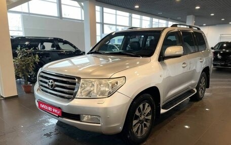 Toyota Land Cruiser 200, 2008 год, 2 740 000 рублей, 7 фотография