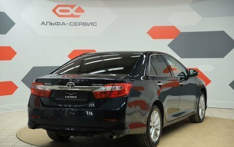 Toyota Camry, 2013 год, 1 470 000 рублей, 5 фотография