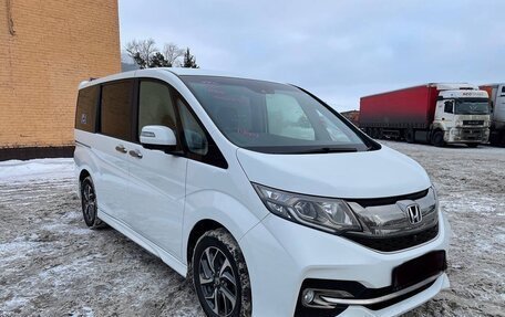 Honda Stepwgn IV, 2016 год, 1 790 000 рублей, 2 фотография