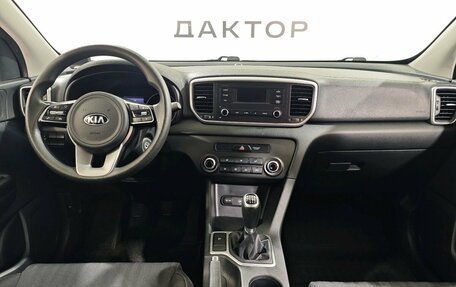 KIA Sportage IV рестайлинг, 2019 год, 1 840 000 рублей, 10 фотография