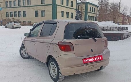 Toyota Vitz, 2000 год, 360 000 рублей, 9 фотография