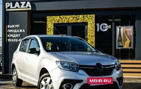 Renault Sandero II рестайлинг, 2016 год, 819 000 рублей, 2 фотография