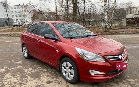 Hyundai Solaris II рестайлинг, 2015 год, 845 000 рублей, 4 фотография