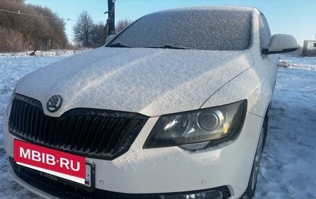 Skoda Superb III рестайлинг, 2014 год, 1 370 000 рублей, 31 фотография