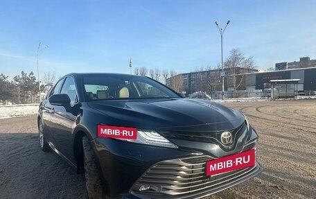 Toyota Camry, 2018 год, 2 850 000 рублей, 3 фотография