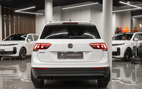 Volkswagen Tiguan II, 2018 год, 2 270 000 рублей, 6 фотография