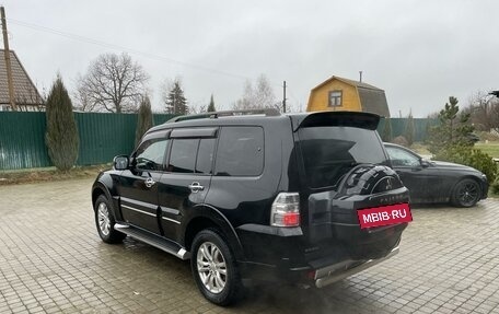 Mitsubishi Pajero IV, 2014 год, 3 000 000 рублей, 6 фотография