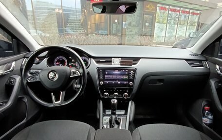 Skoda Octavia, 2017 год, 1 590 000 рублей, 13 фотография