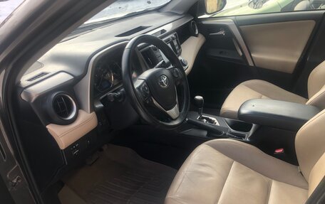 Toyota RAV4, 2014 год, 2 150 000 рублей, 3 фотография