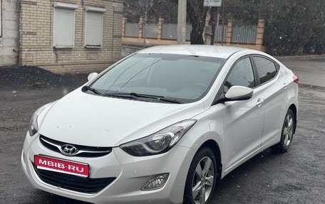 Hyundai Elantra V, 2013 год, 1 350 000 рублей, 1 фотография