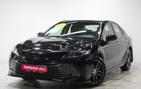 Toyota Camry, 2021 год, 3 690 000 рублей, 1 фотография