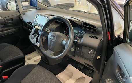 Toyota Wish II, 2011 год, 1 799 999 рублей, 10 фотография