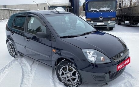 Ford Fiesta, 2006 год, 380 000 рублей, 3 фотография