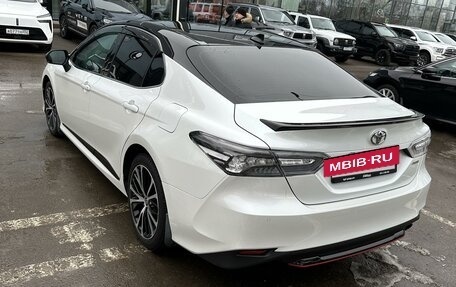 Toyota Camry, 2020 год, 3 500 000 рублей, 4 фотография