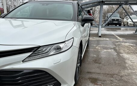 Toyota Camry, 2020 год, 3 500 000 рублей, 7 фотография