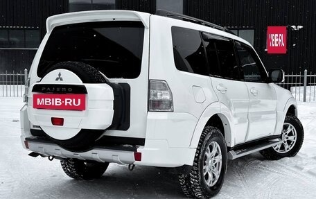 Mitsubishi Pajero IV, 2014 год, 2 850 000 рублей, 2 фотография