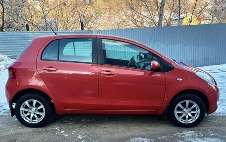 Toyota Yaris III рестайлинг, 2006 год, 492 000 рублей, 8 фотография