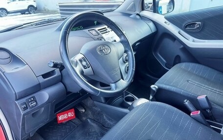 Toyota Yaris III рестайлинг, 2006 год, 492 000 рублей, 10 фотография