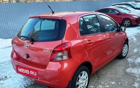 Toyota Yaris III рестайлинг, 2006 год, 492 000 рублей, 7 фотография