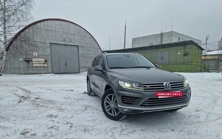 Volkswagen Touareg III, 2016 год, 2 980 000 рублей, 2 фотография