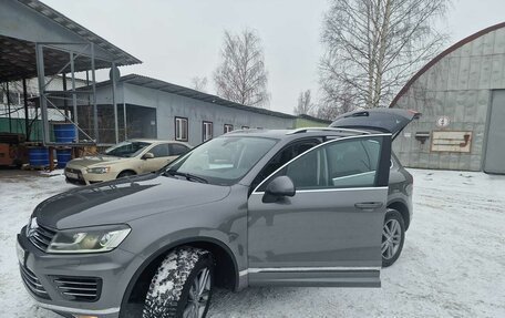 Volkswagen Touareg III, 2016 год, 2 980 000 рублей, 6 фотография