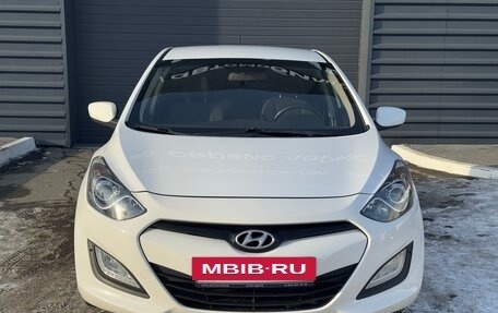 Hyundai i30 II рестайлинг, 2012 год, 1 020 000 рублей, 2 фотография