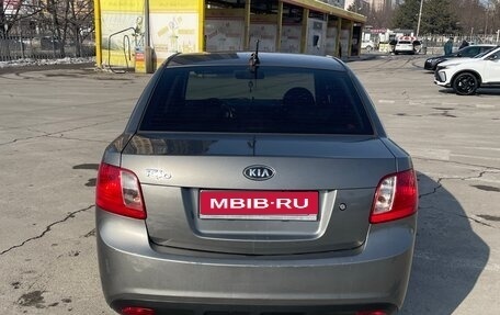 KIA Rio II, 2010 год, 570 000 рублей, 1 фотография