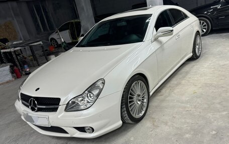 Mercedes-Benz CLS, 2008 год, 1 950 000 рублей, 2 фотография