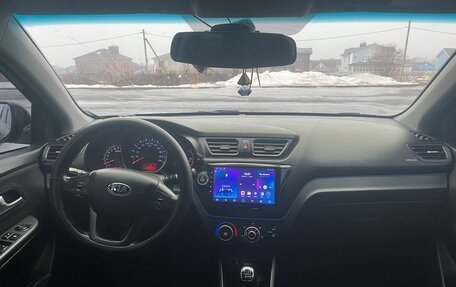 KIA Rio III рестайлинг, 2014 год, 967 000 рублей, 9 фотография