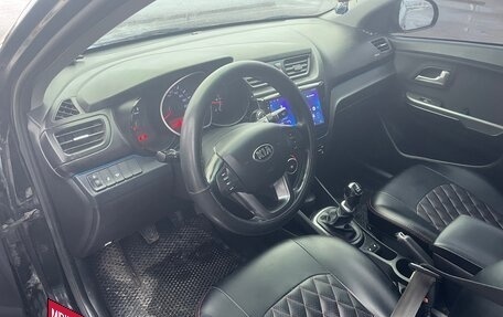 KIA Rio III рестайлинг, 2014 год, 967 000 рублей, 10 фотография