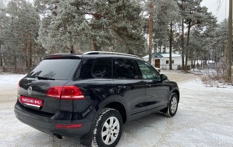 Volkswagen Touareg III, 2010 год, 1 790 000 рублей, 4 фотография