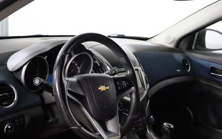 Chevrolet Cruze II, 2014 год, 899 990 рублей, 9 фотография