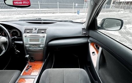 Toyota Camry, 2008 год, 1 200 000 рублей, 9 фотография