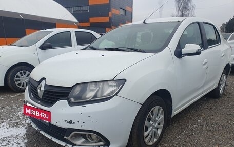 Renault Logan II, 2014 год, 327 000 рублей, 4 фотография